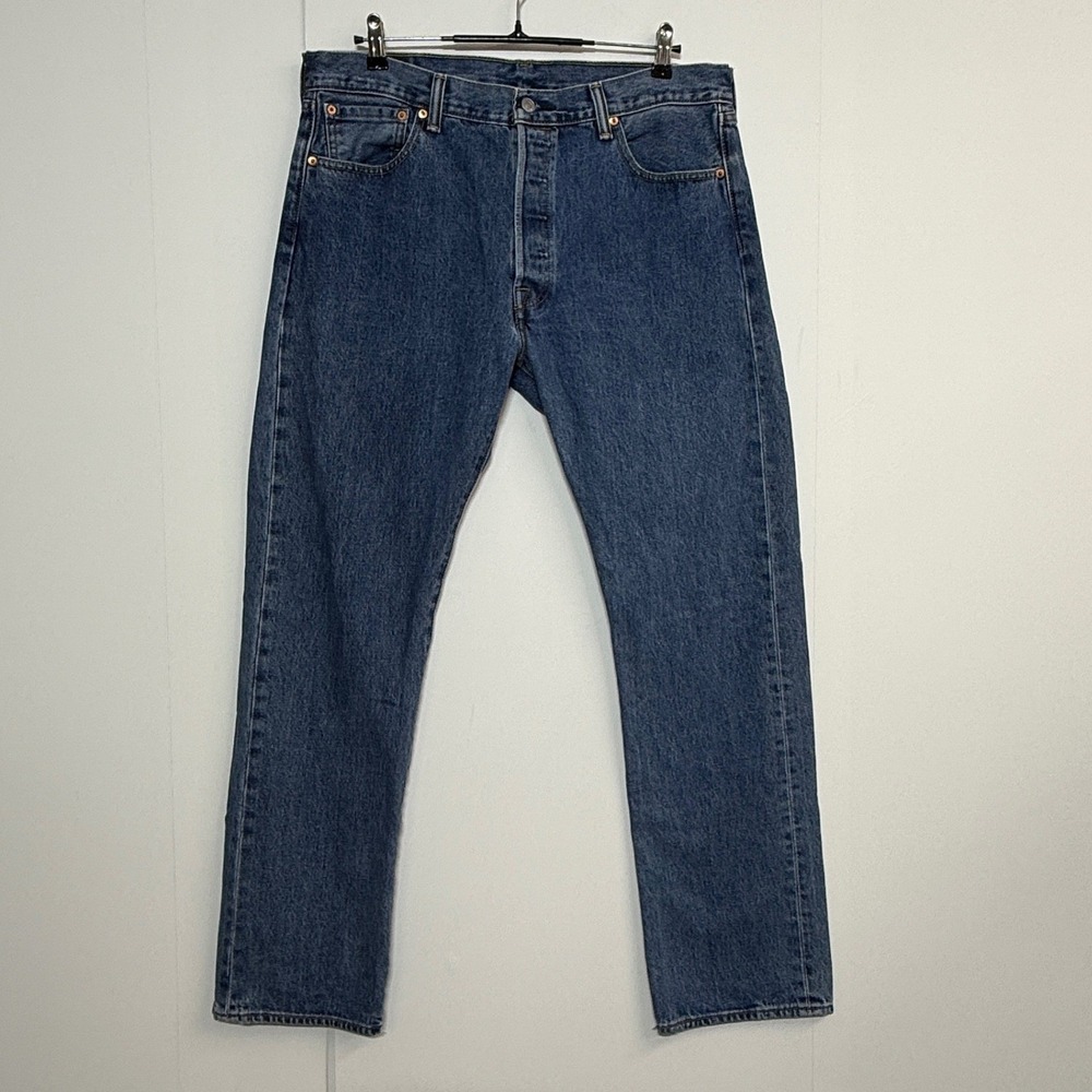 Levis 501 Jeans Mens 36x32 Blue Denim Button Fly Original Fit Straight Leg
